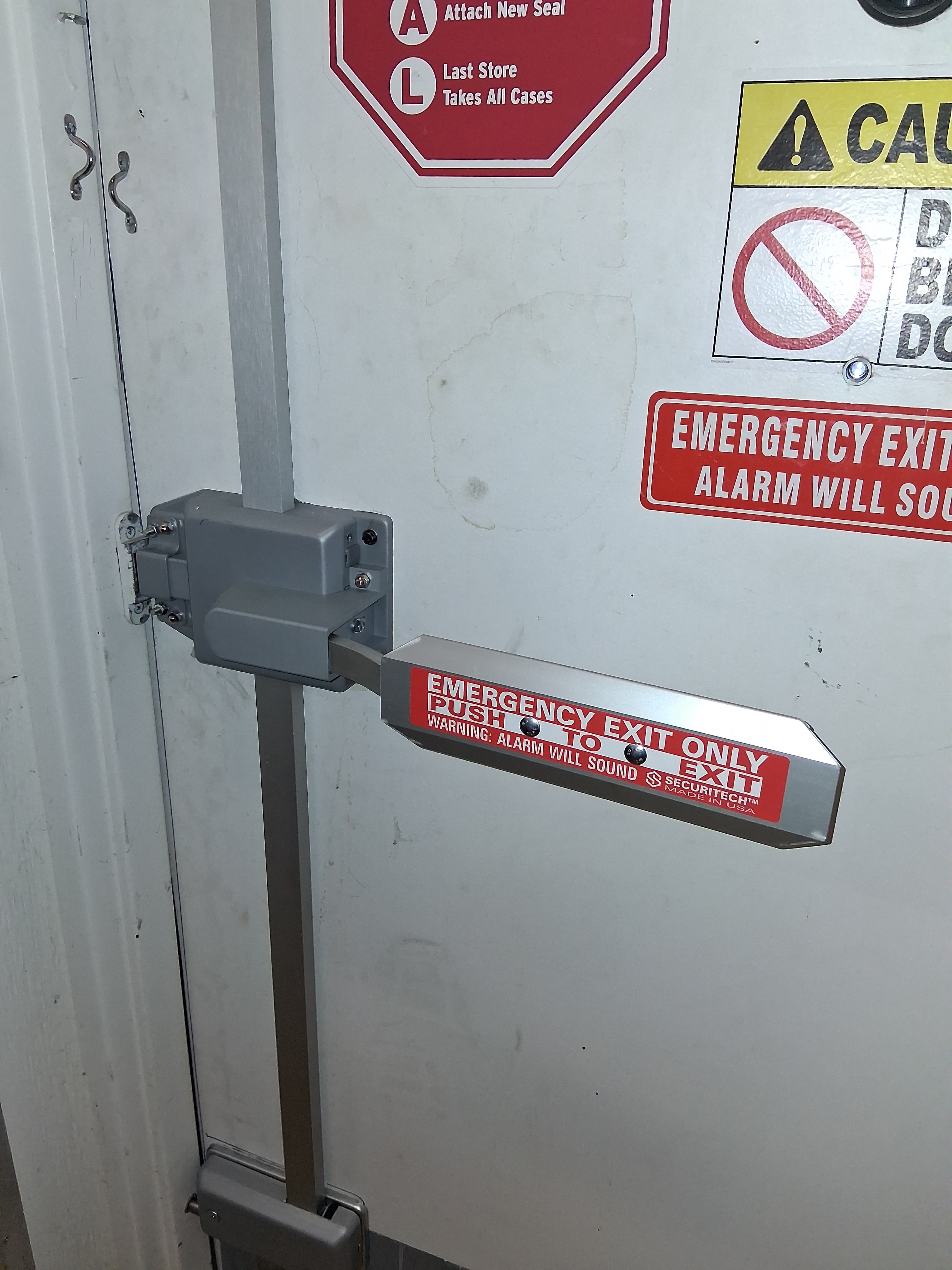 Completed commercial door panic hardware